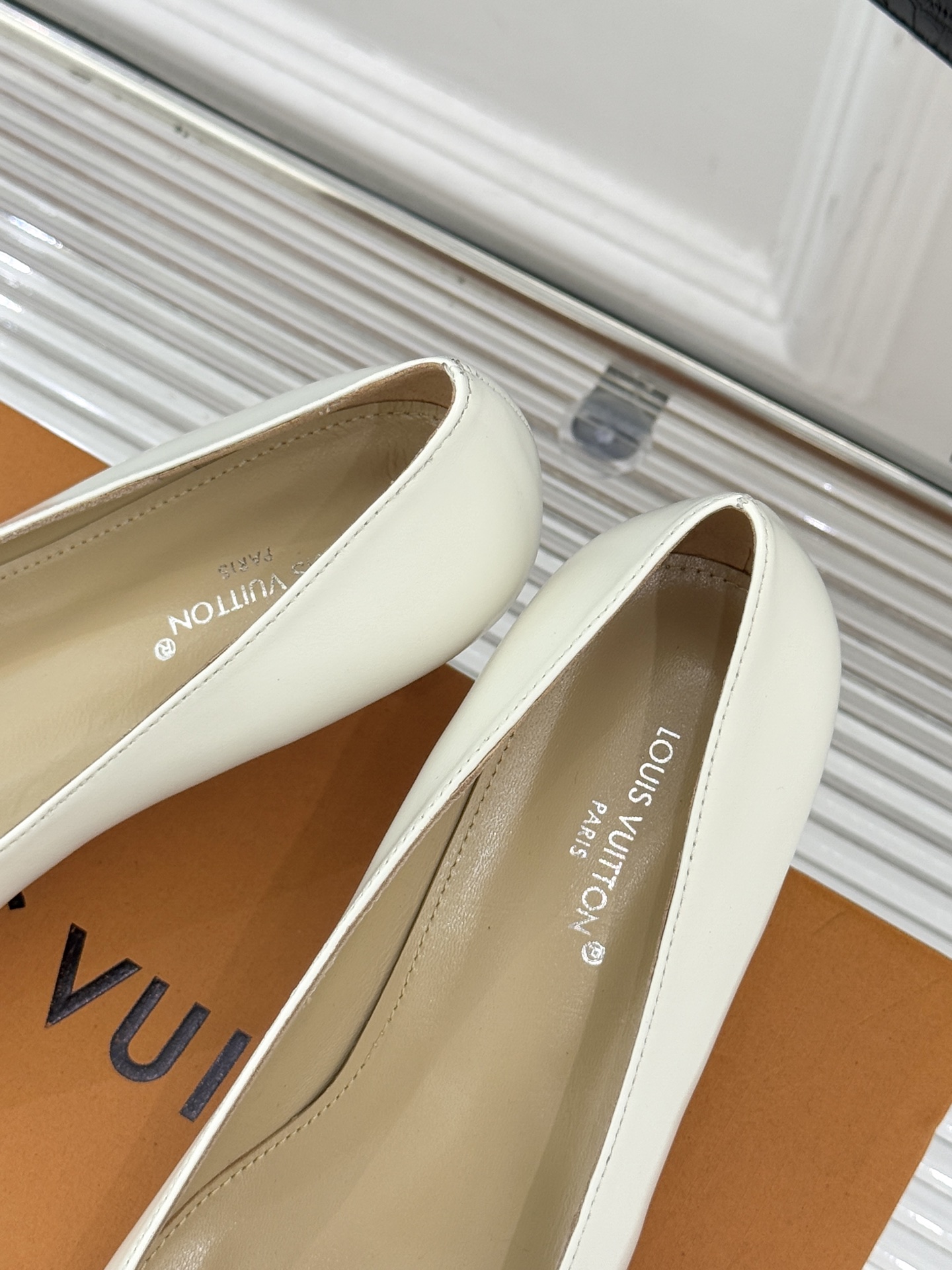 Women's high heels